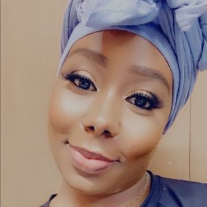 Meet your Posher, Yusra